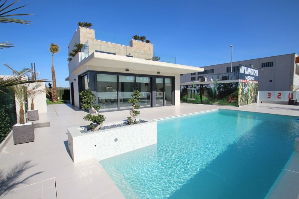 4-bedroom villa in San Miguel de Salinas