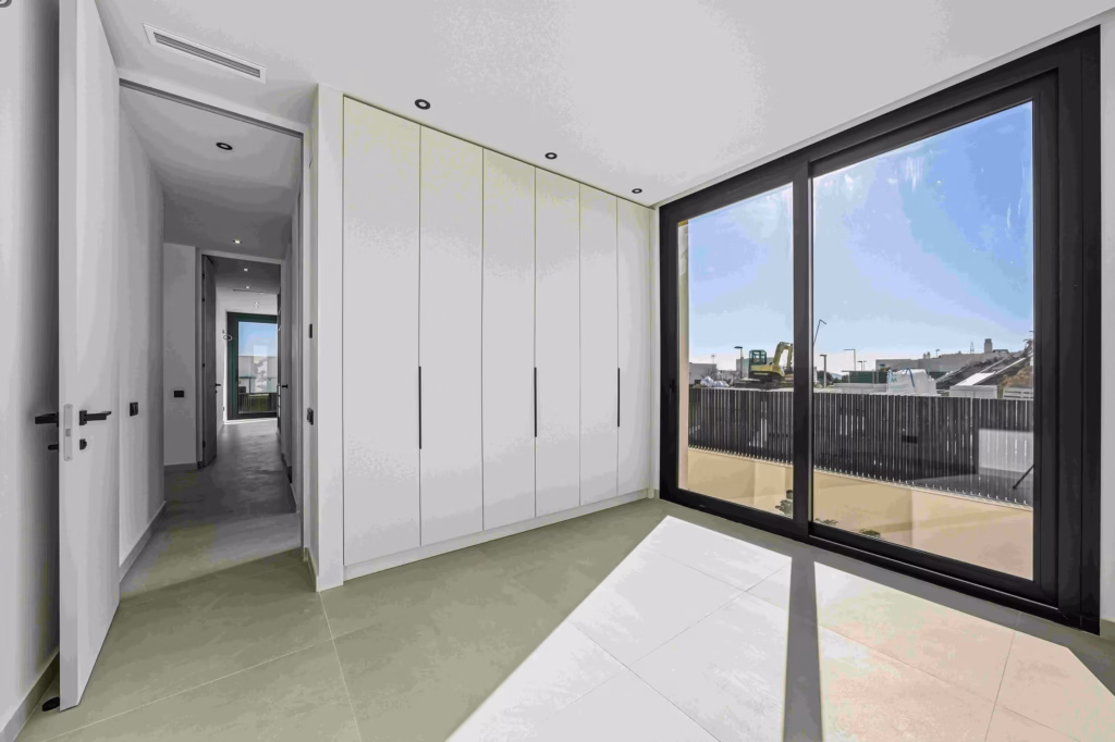 4-bedroom detached villa in Polop — 3