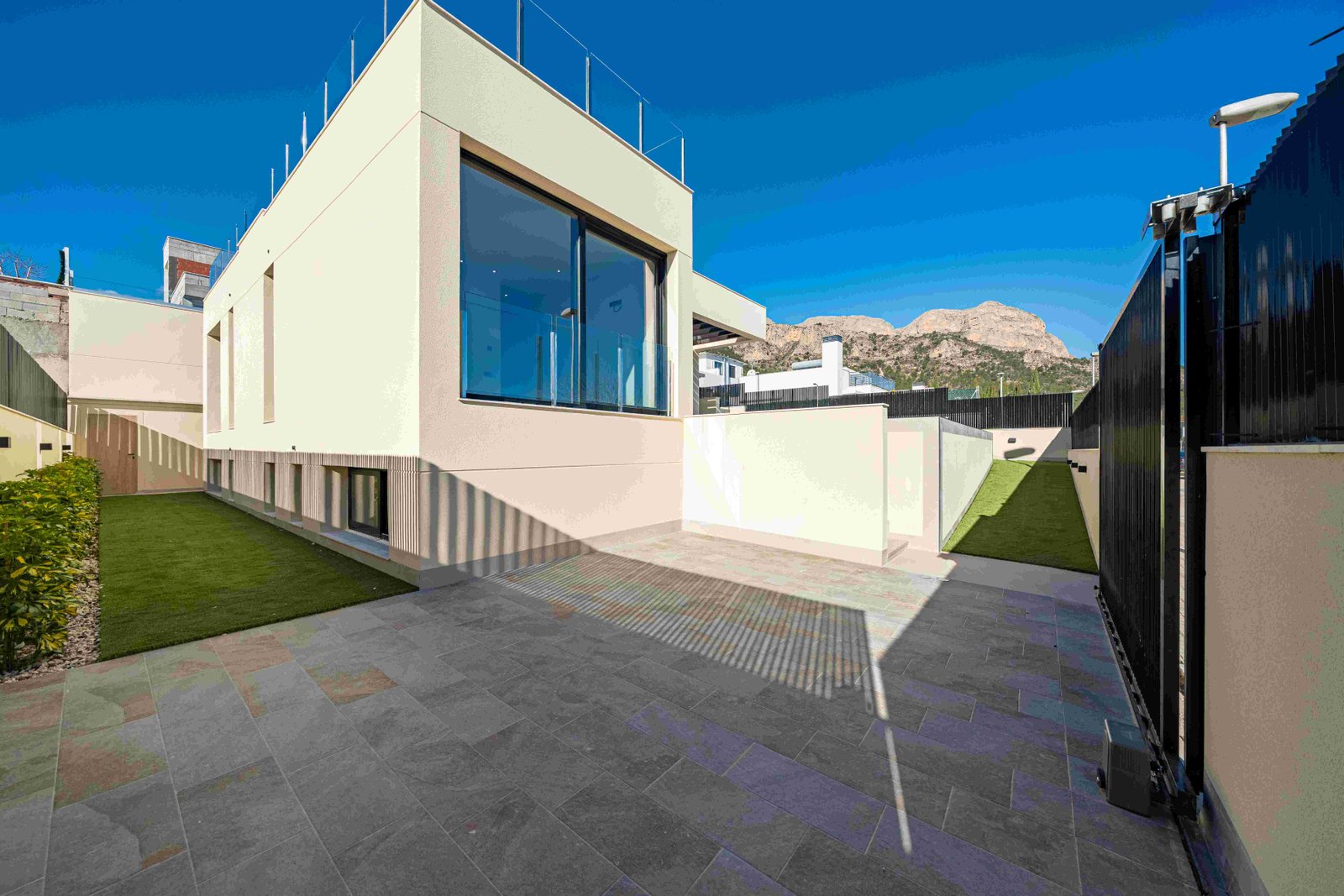 4-bedroom detached villa in Polop — 26