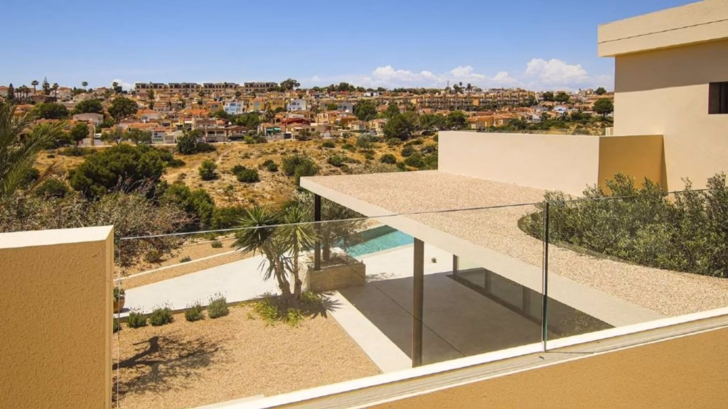4-bedroom villa in La Marina — 35