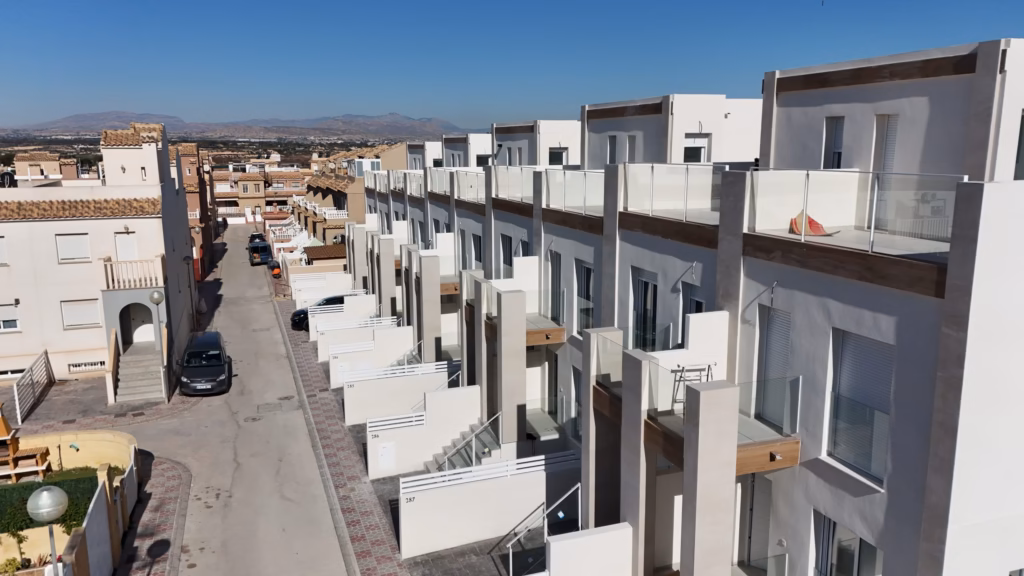 2-bedroom semi-detached villa in Gran Alacant — 17